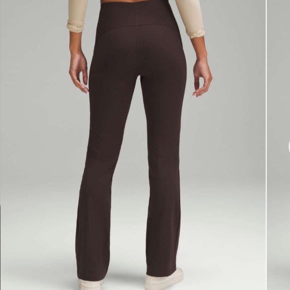 lululemon Smooth Fit Pull-on HR pants - Espresso - Brown - size 2 - Picture 2 of 6